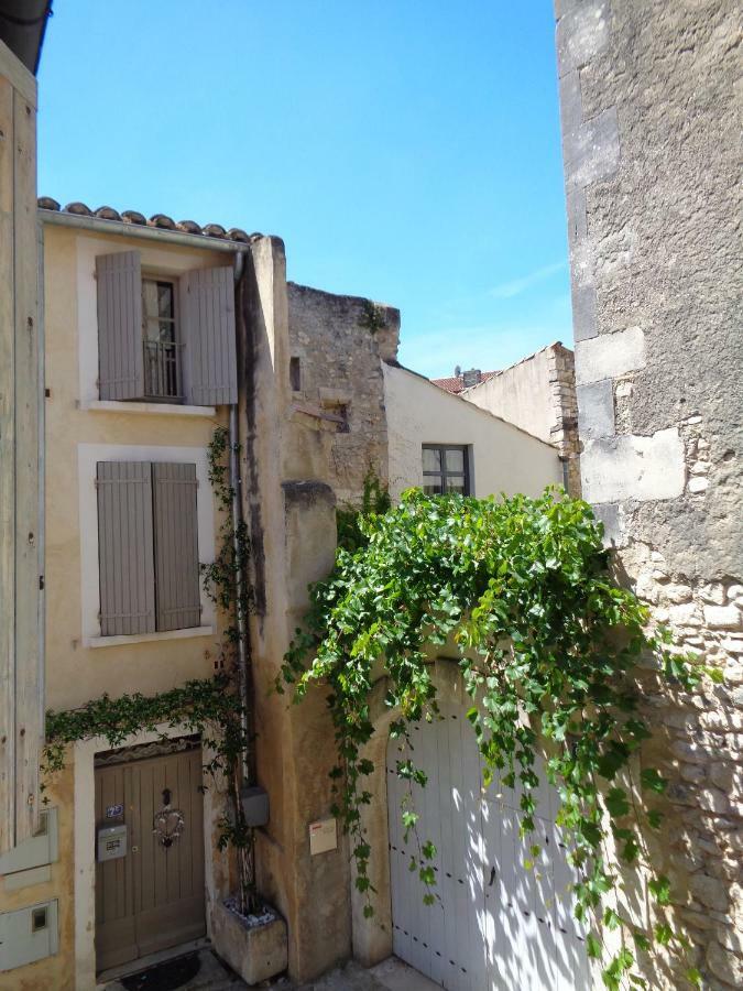 Le Lapin Blanc Apartamento Saint-Rémy-de-Provence Exterior foto